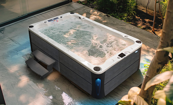 Deck Series Rockville hot tubs for sale